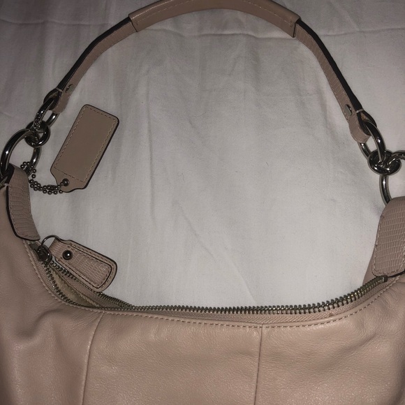 Authentic Coach Shoulder Bag, Dusty Pink - Picture 7 of 7